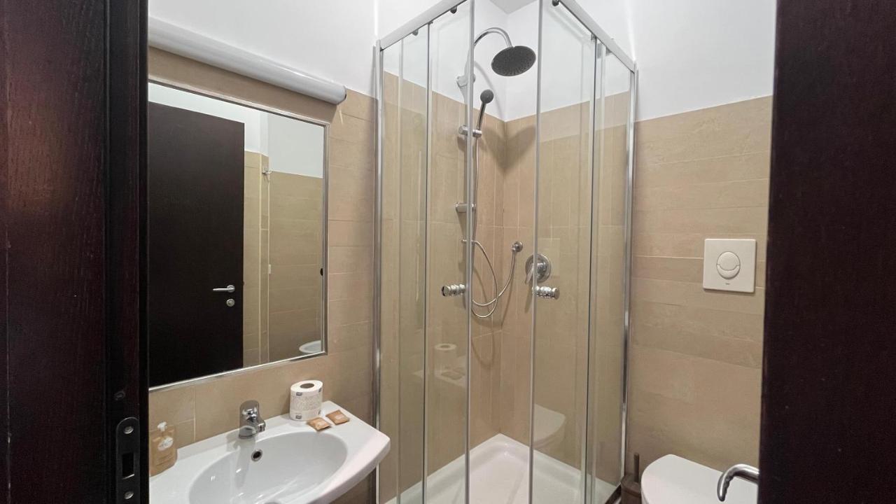 Cloud 9 Hotel Roma Esterno foto