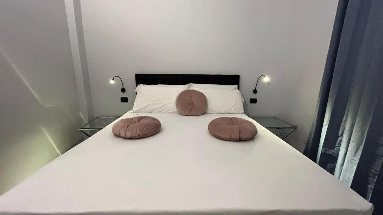 Cloud 9 Hotel Roma Esterno foto