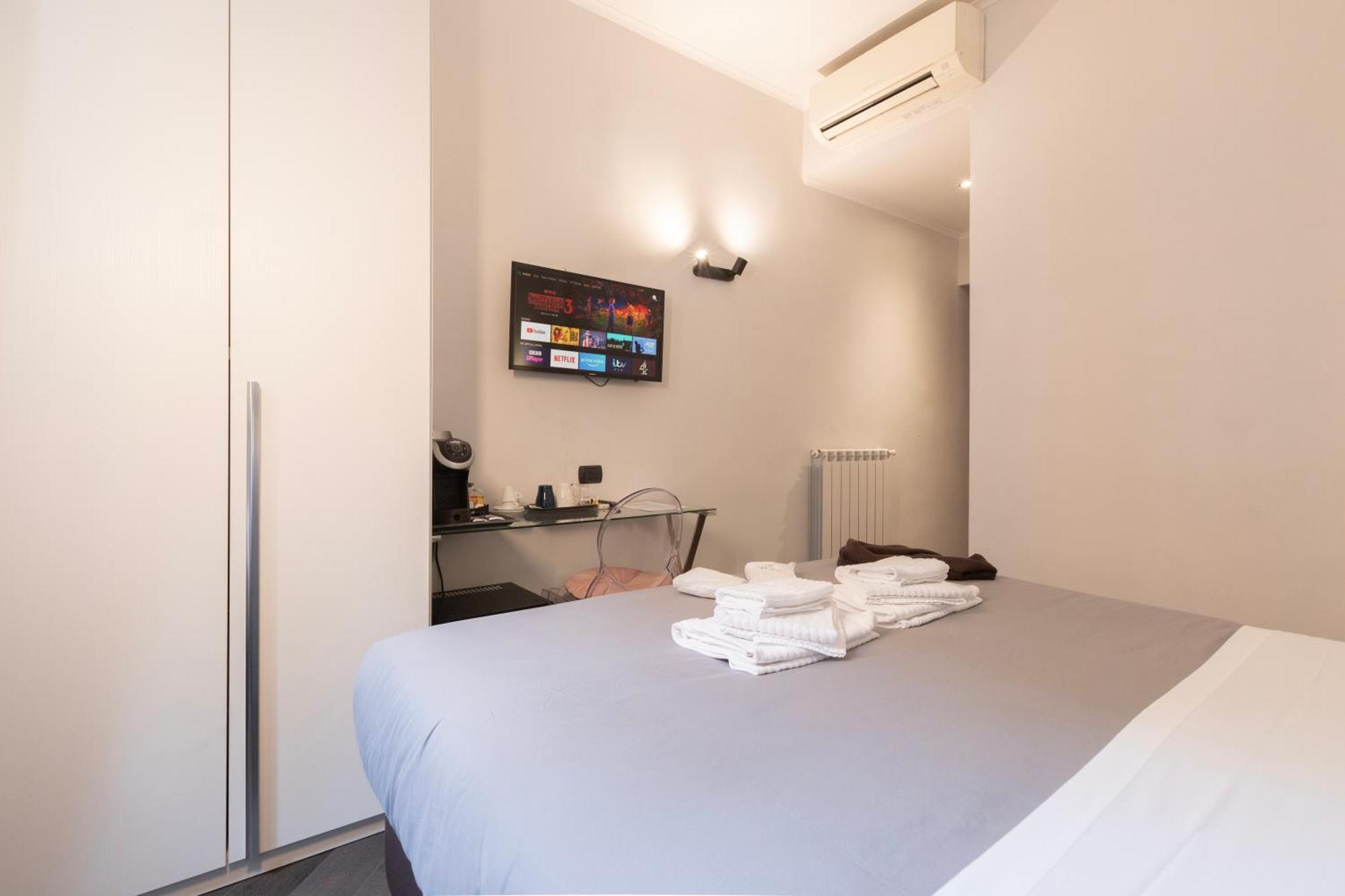 Cloud 9 Hotel Roma Esterno foto