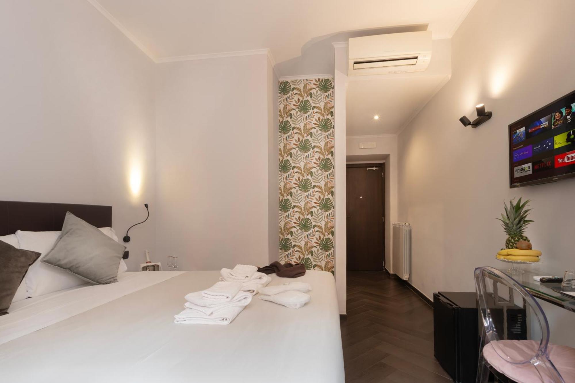 Cloud 9 Hotel Roma Esterno foto