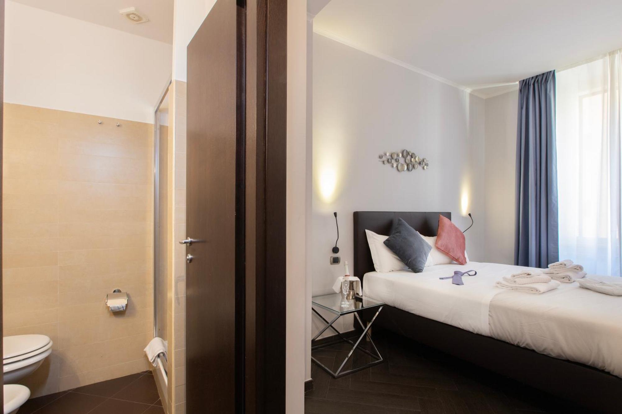 Cloud 9 Hotel Roma Esterno foto