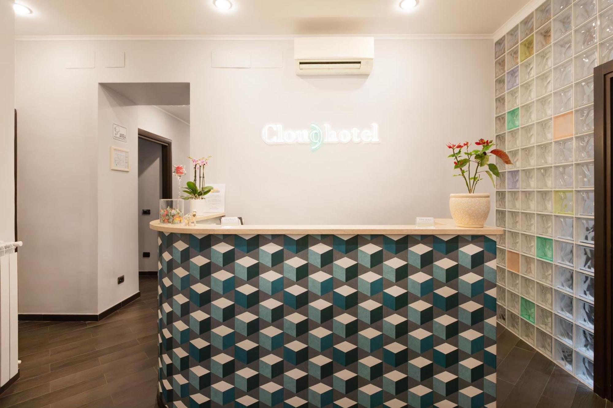 Cloud 9 Hotel Roma Esterno foto