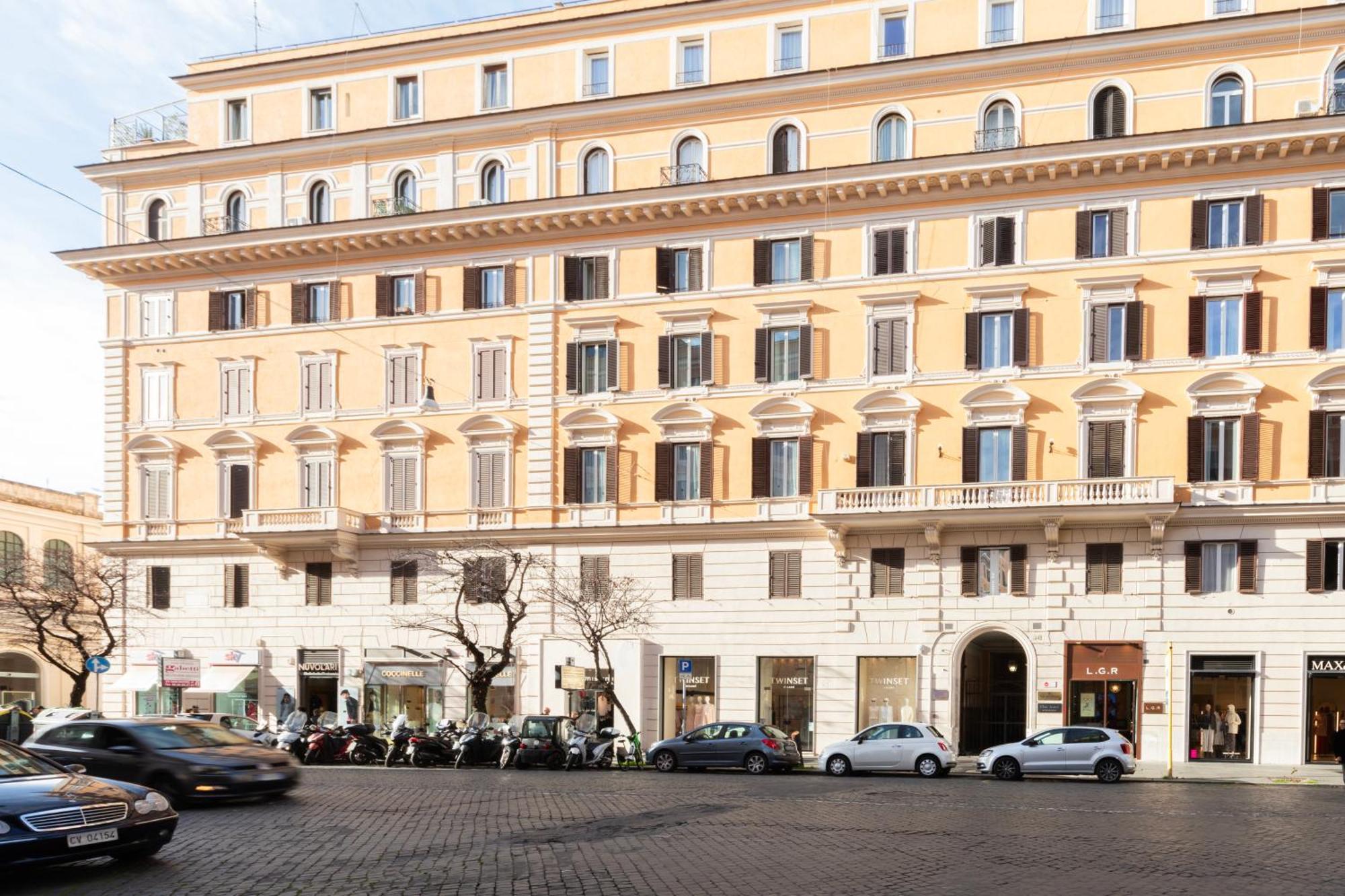Cloud 9 Hotel Roma Esterno foto